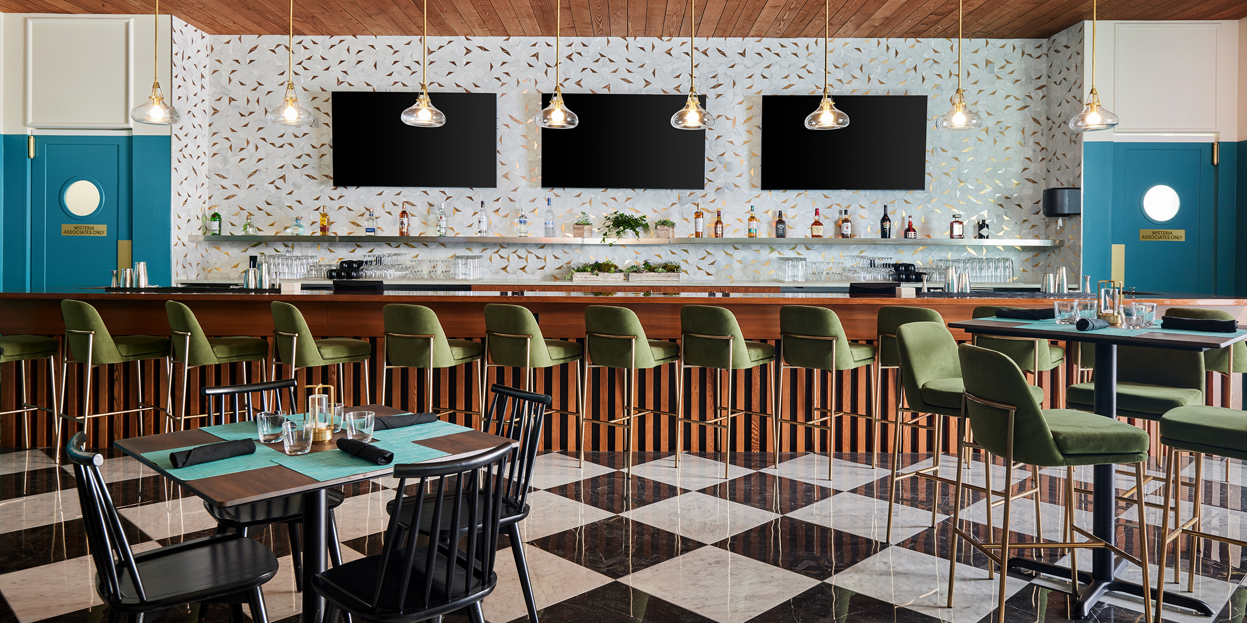 The pub with seating